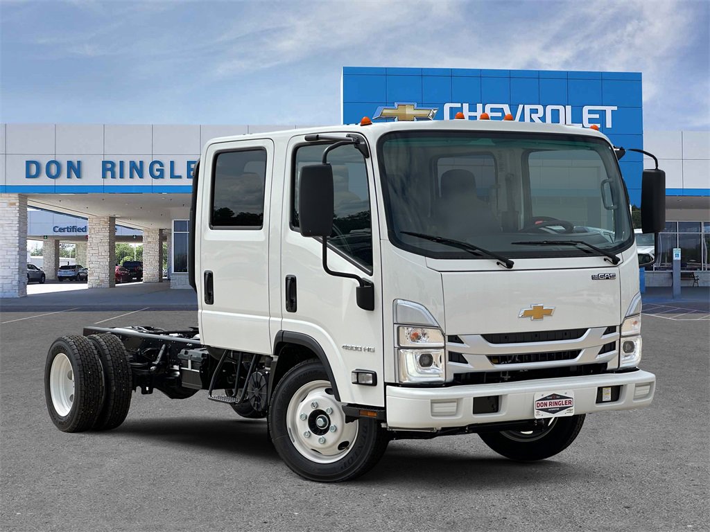 2025 Chevrolet Low Cab Forward Base's photo