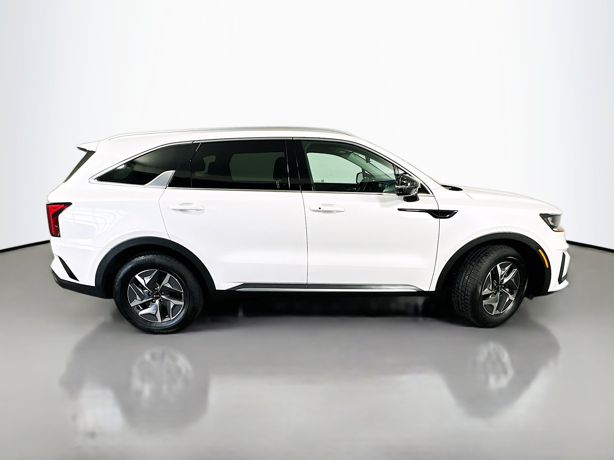 2021 Kia Sorento Hybrid S photo 5