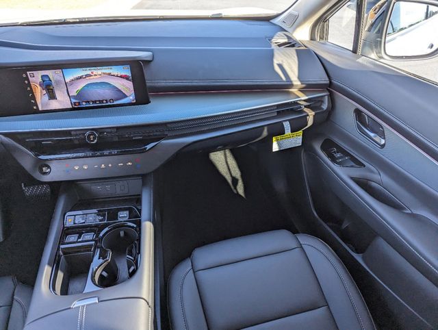 2025 Nissan Murano SL photo 10