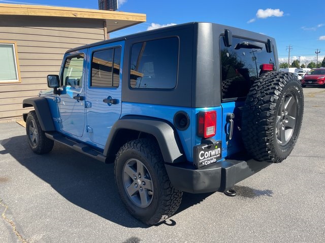 2010 Jeep Wrangler Unlimited Islander photo 10