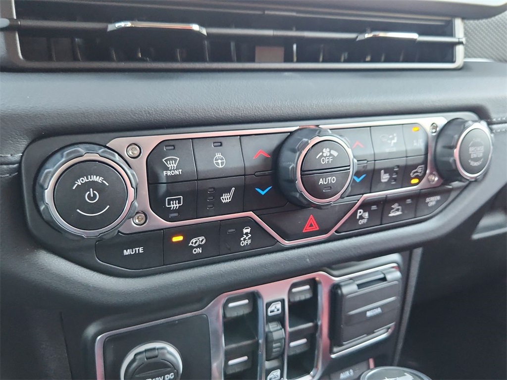 2024 Jeep Wrangler Rubicon 392 photo 15
