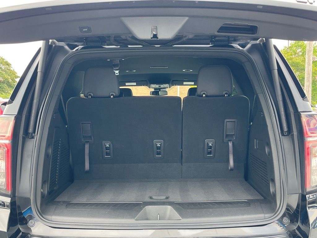 2023 Chevrolet Tahoe LT photo 25