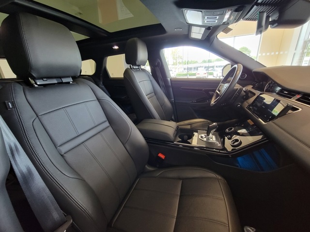 2023 Land Rover Range Rover Evoque R-Dynamic SE photo 18