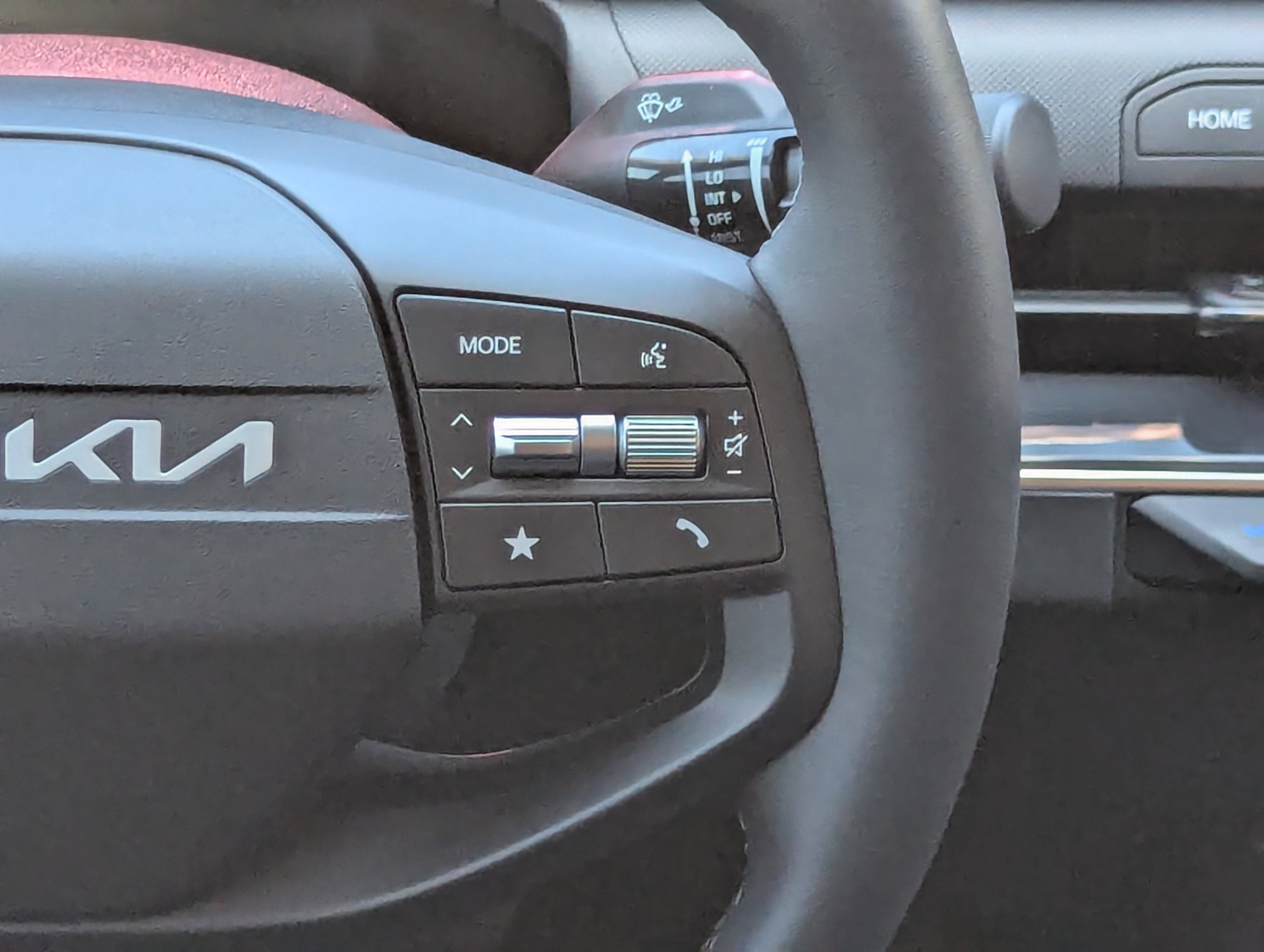 2025 Kia K4 EX photo 7
