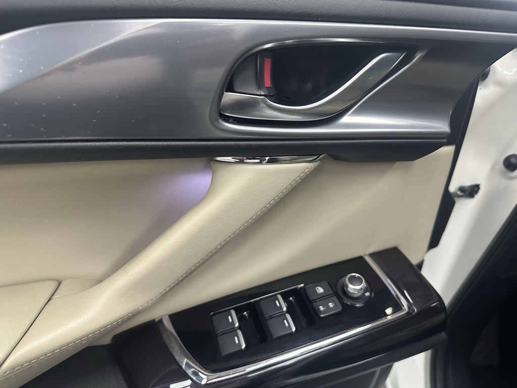 2016 Mazda CX-9 Grand Touring photo 13