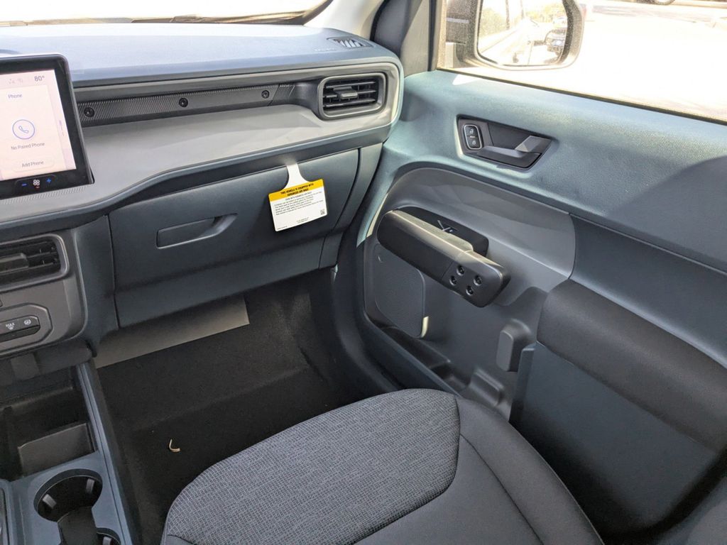 2025 Ford Maverick XL photo 14