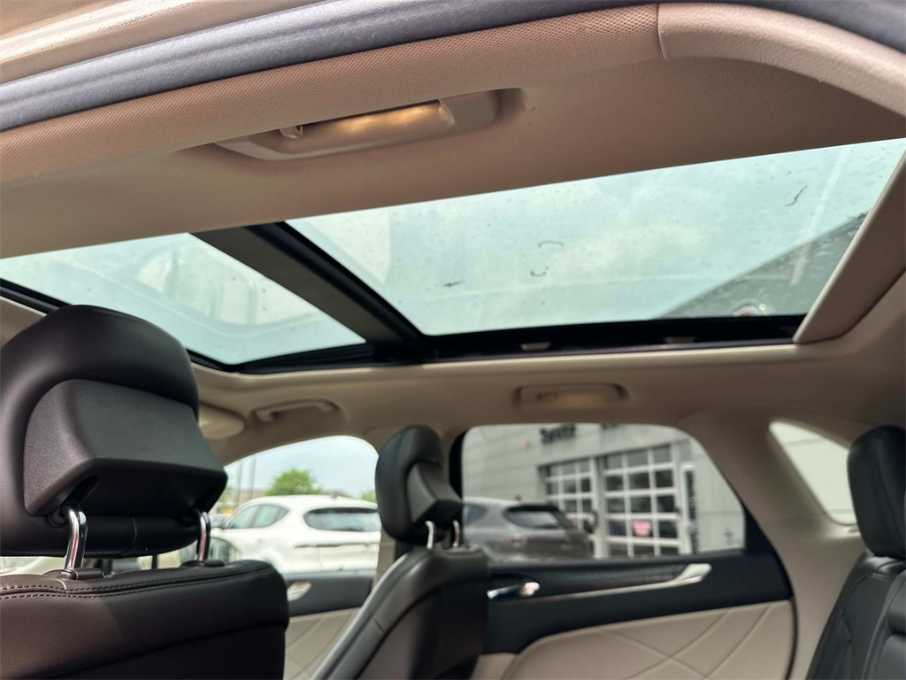 2017 Lincoln MKC Reserve photo 11