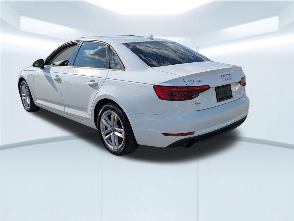 2017 Audi A4 2.0T Premium photo 3
