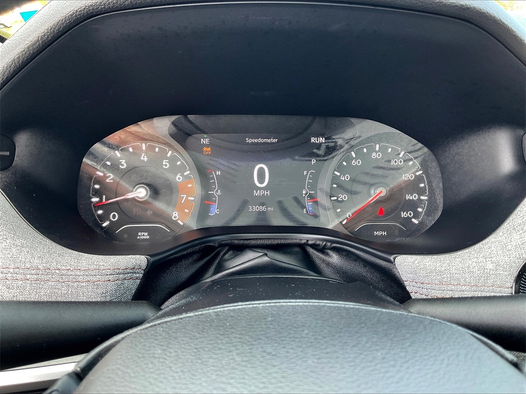 2022 Jeep Compass Latitude Lux photo 24
