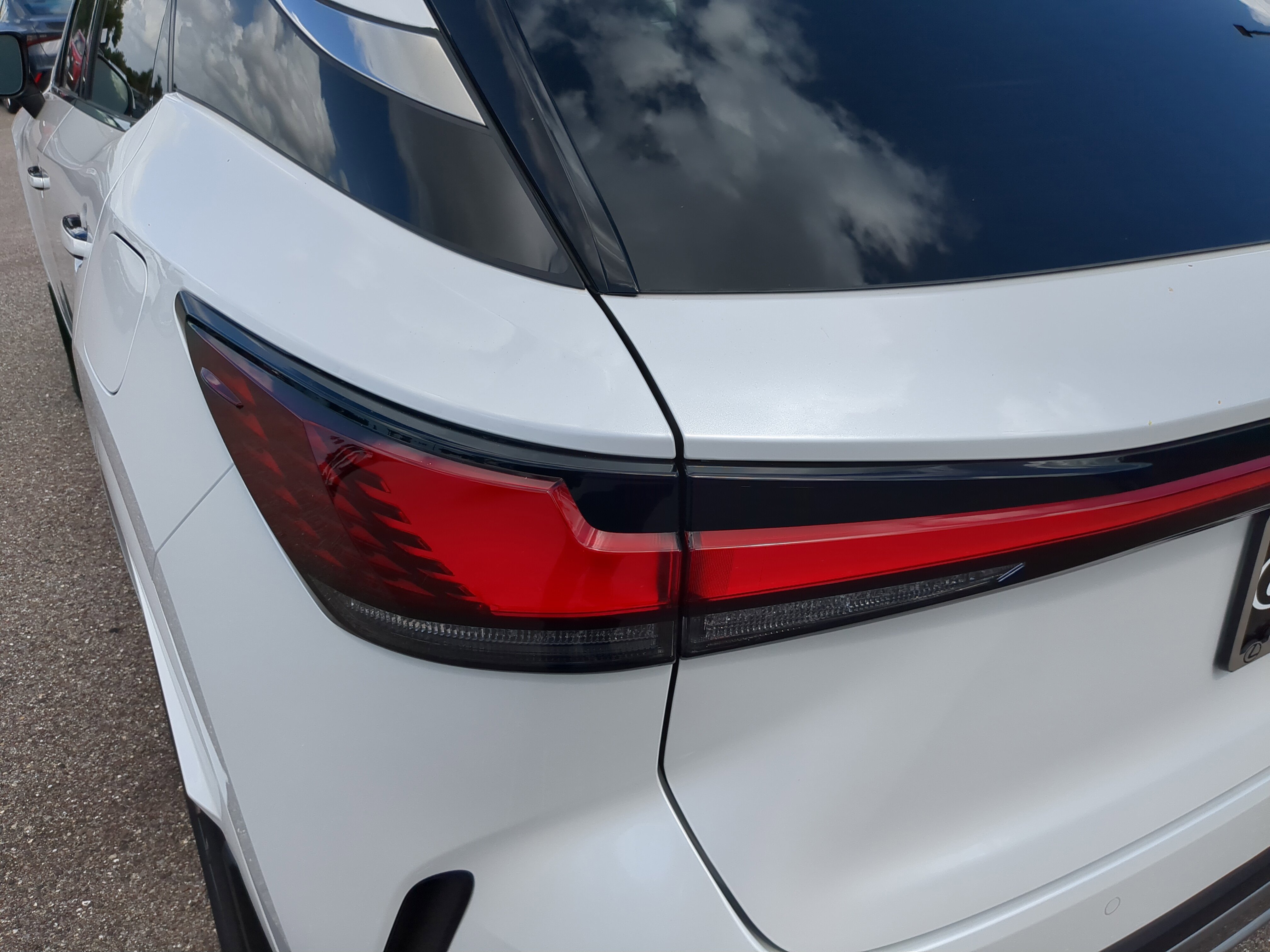 2025 Lexus RX 350 photo 10