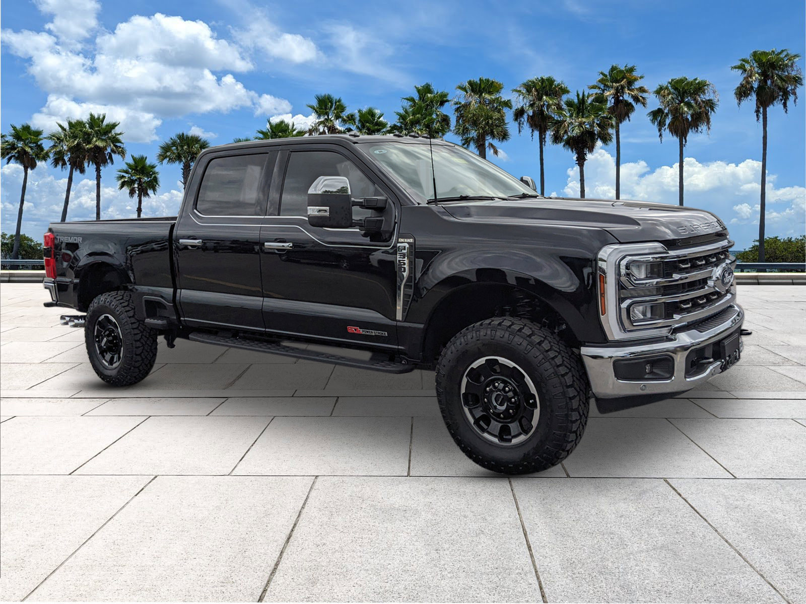 2025 Ford F-350 King Ranch photo 2