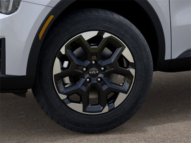 2026 Kia Sorento S photo 3