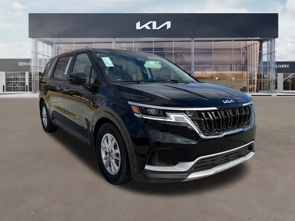 2022 Kia Carnival LX Seat Pkg's photo