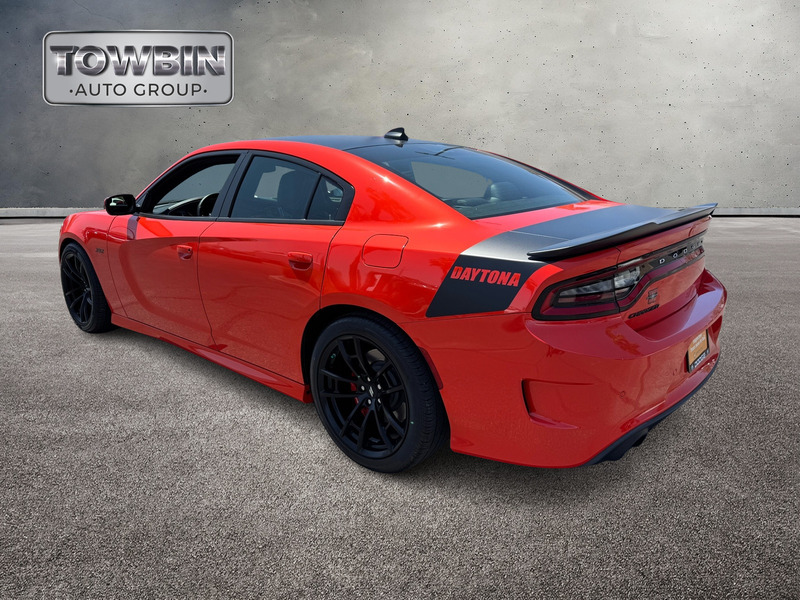 2022 Dodge Charger R/T Scat Pack photo 6