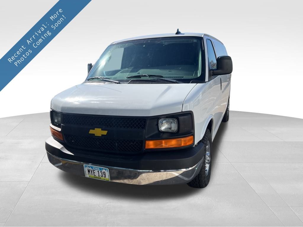 2016 Chevrolet Express Cargo Work Van's photo