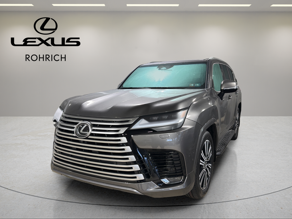 2026 Lexus LX Luxury's photo