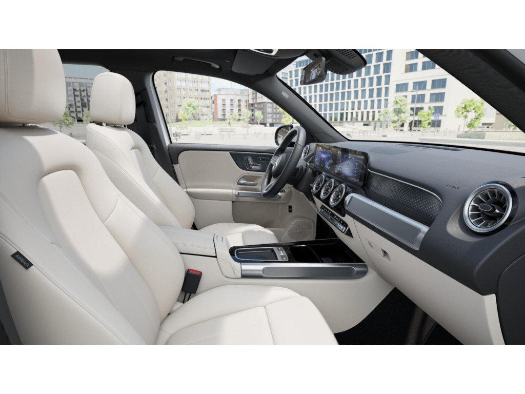 2024 Mercedes Benz EQB photo 4