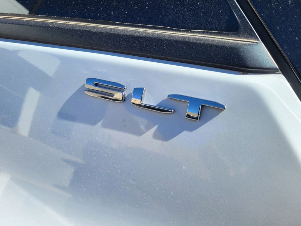 2023 Gmc Terrain SLT photo 18