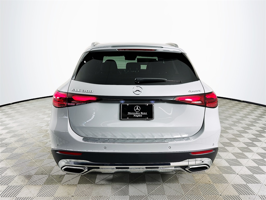 2026 Mercedes Benz GLC 300 4MATIC photo 6