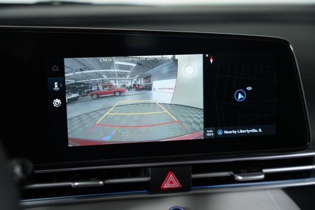 2025 Hyundai Elantra Hybrid Limited photo 9