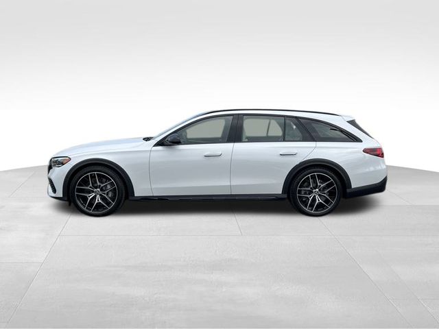 2024 Mercedes Benz E 450 4MATIC All-Terrain photo 3