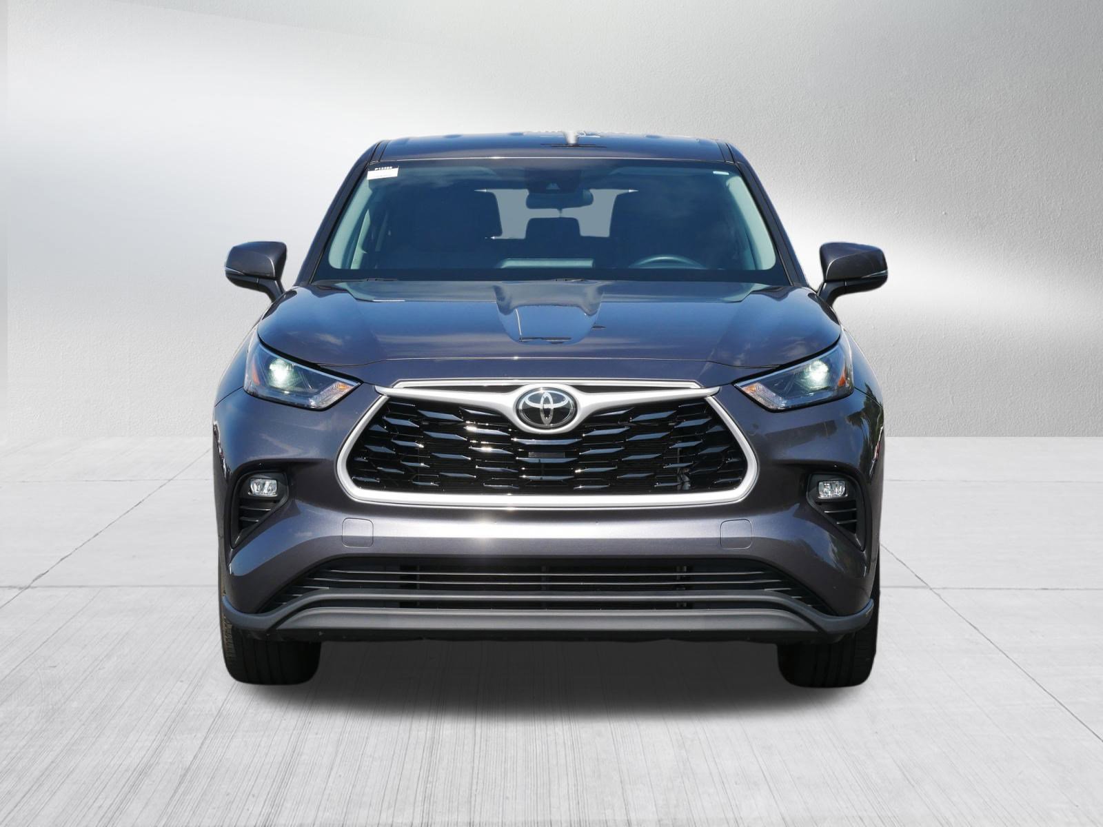 Certified 2024 Toyota Highlander LE with VIN 5TDKDRBH5RS538756 for sale in Brooklyn Center, Minnesota