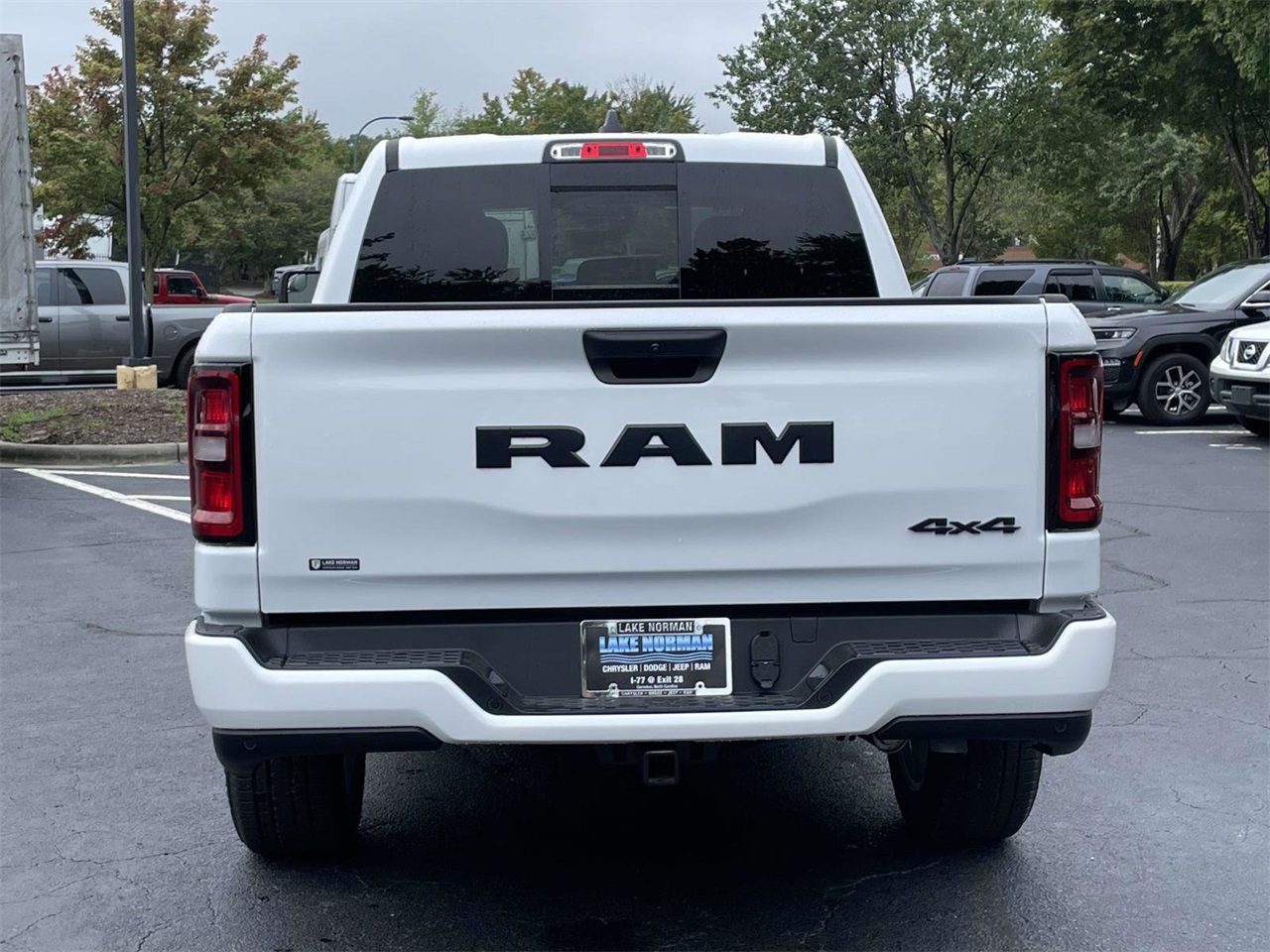 2025 Ram 1500 Tradesman photo 7