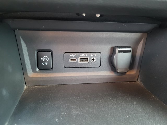 2024 Nissan Sentra SV photo 18