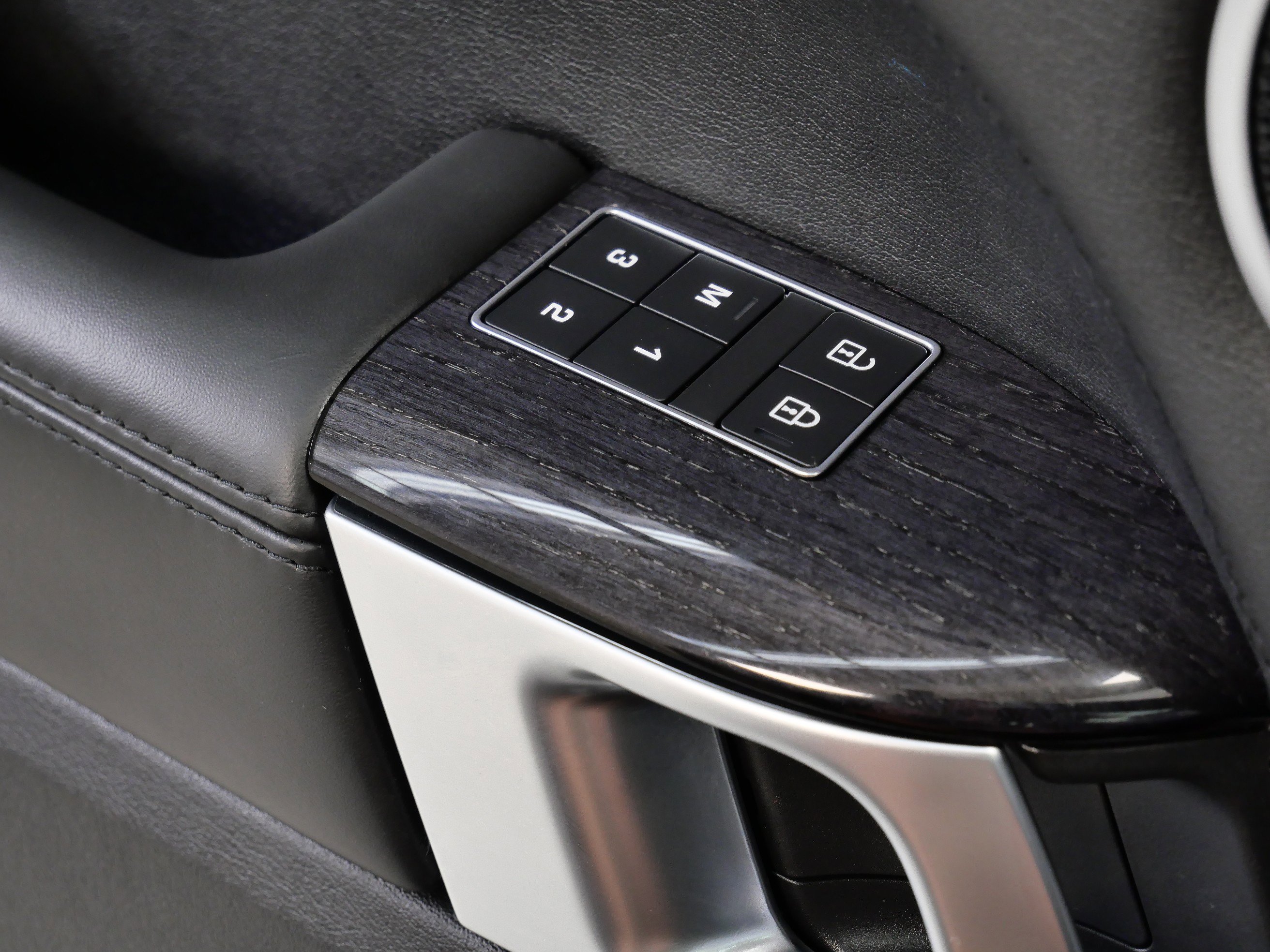 2021 Land Rover Range Rover Sport HSE Silver Edition photo 31