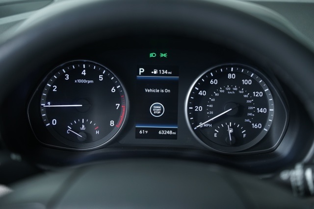 2018 Hyundai Elantra GT Base photo 3
