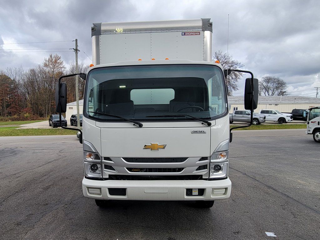 2023 Chevrolet Silverado Base photo 2