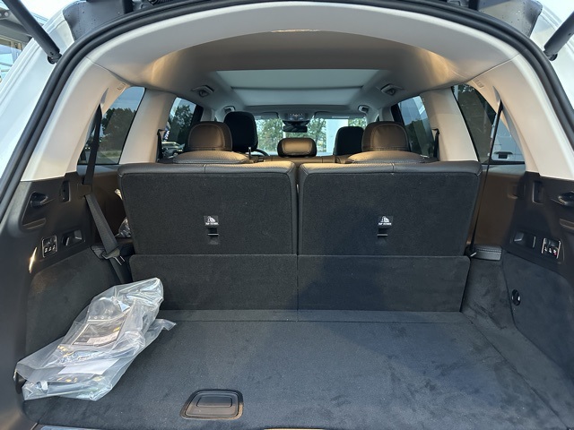 2026 Mercedes Benz GLS 450 4MATIC photo 7