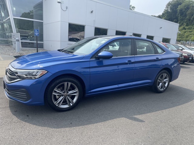 2022 Volkswagen Jetta 1.5T SE photo 2