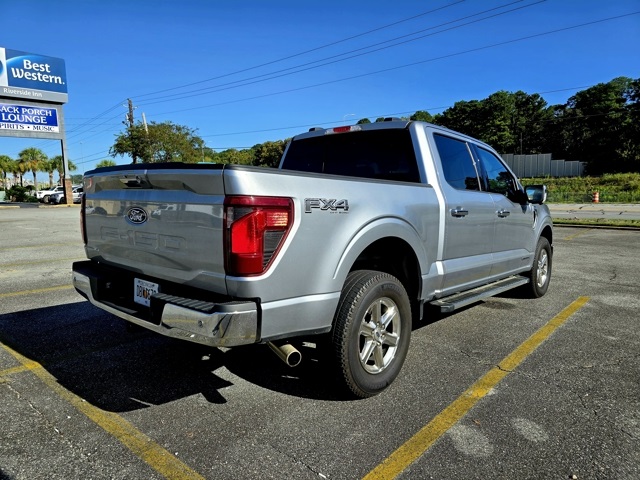 2024 Ford F-150 XLT photo 4