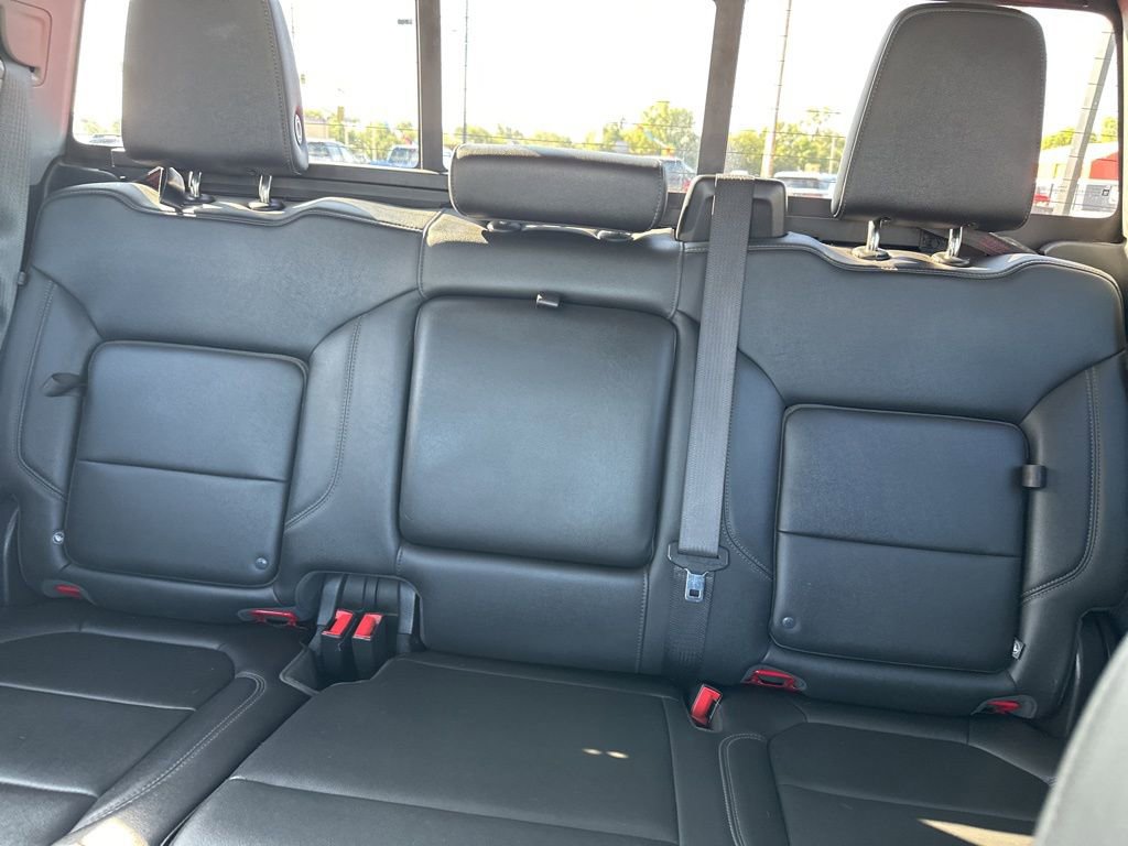 2020 Chevrolet Silverado 1500 RST photo 19