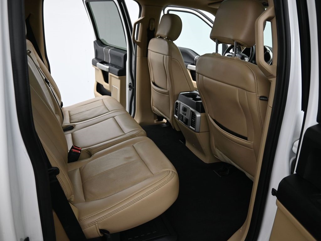 2020 Ford F-350 photo 27