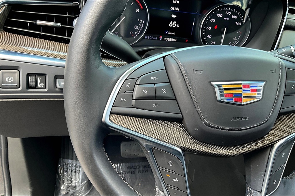 2024 Cadillac XT5 Platinum Premium Luxury photo 11