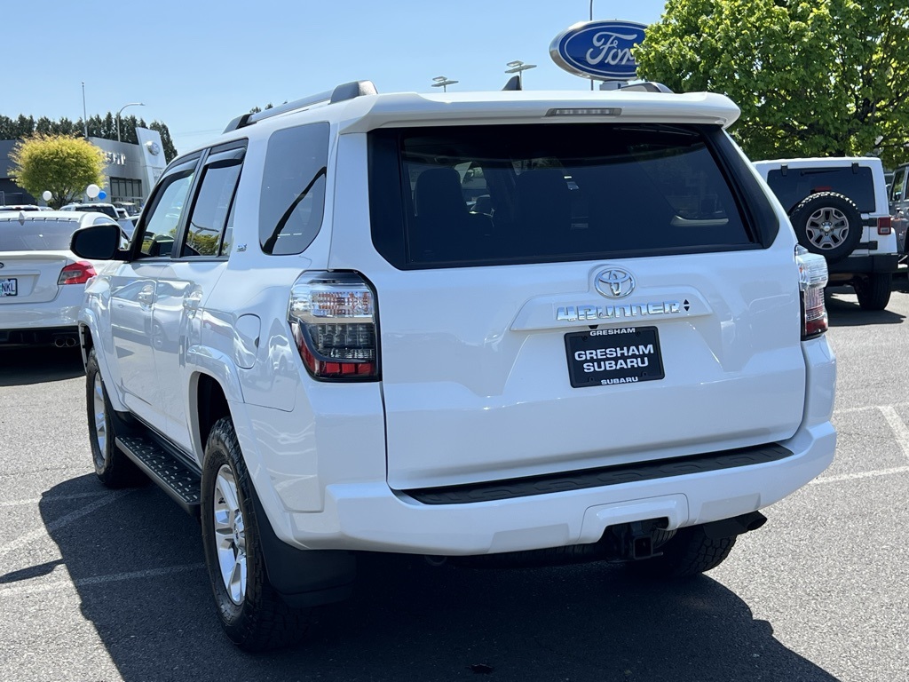 2021 Toyota 4Runner SR5 Premium photo 5