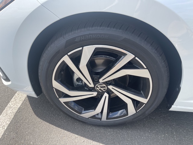 2025 Volkswagen Jetta 1.5T SEL photo 11