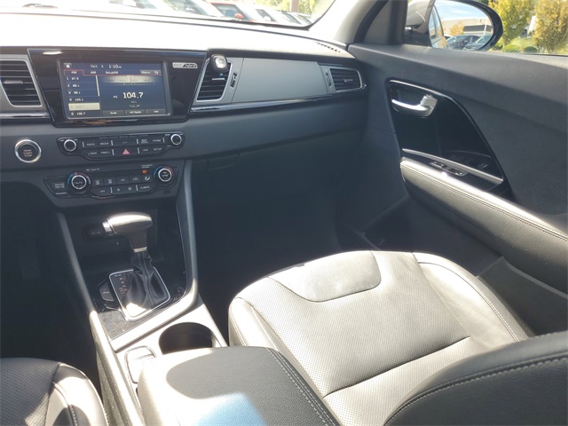 2018 Kia Niro EX photo 7