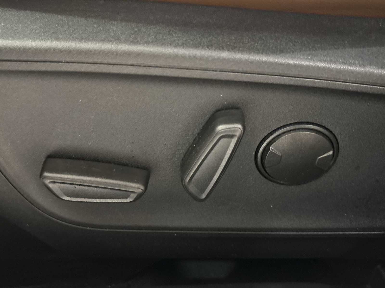 2022 Ford Bronco Outer Banks photo 28