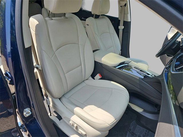 2023 Buick Enclave Essence photo 10
