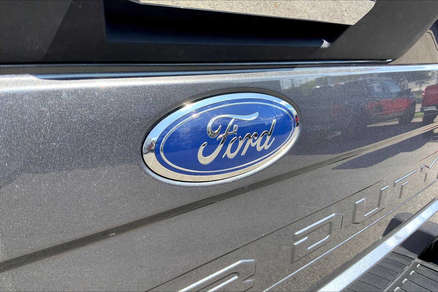 2020 Ford F-250 XLT photo 9