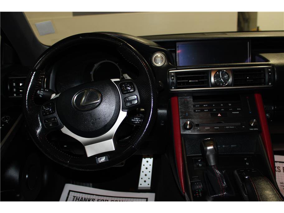 2019 Lexus IS 300 photo 13