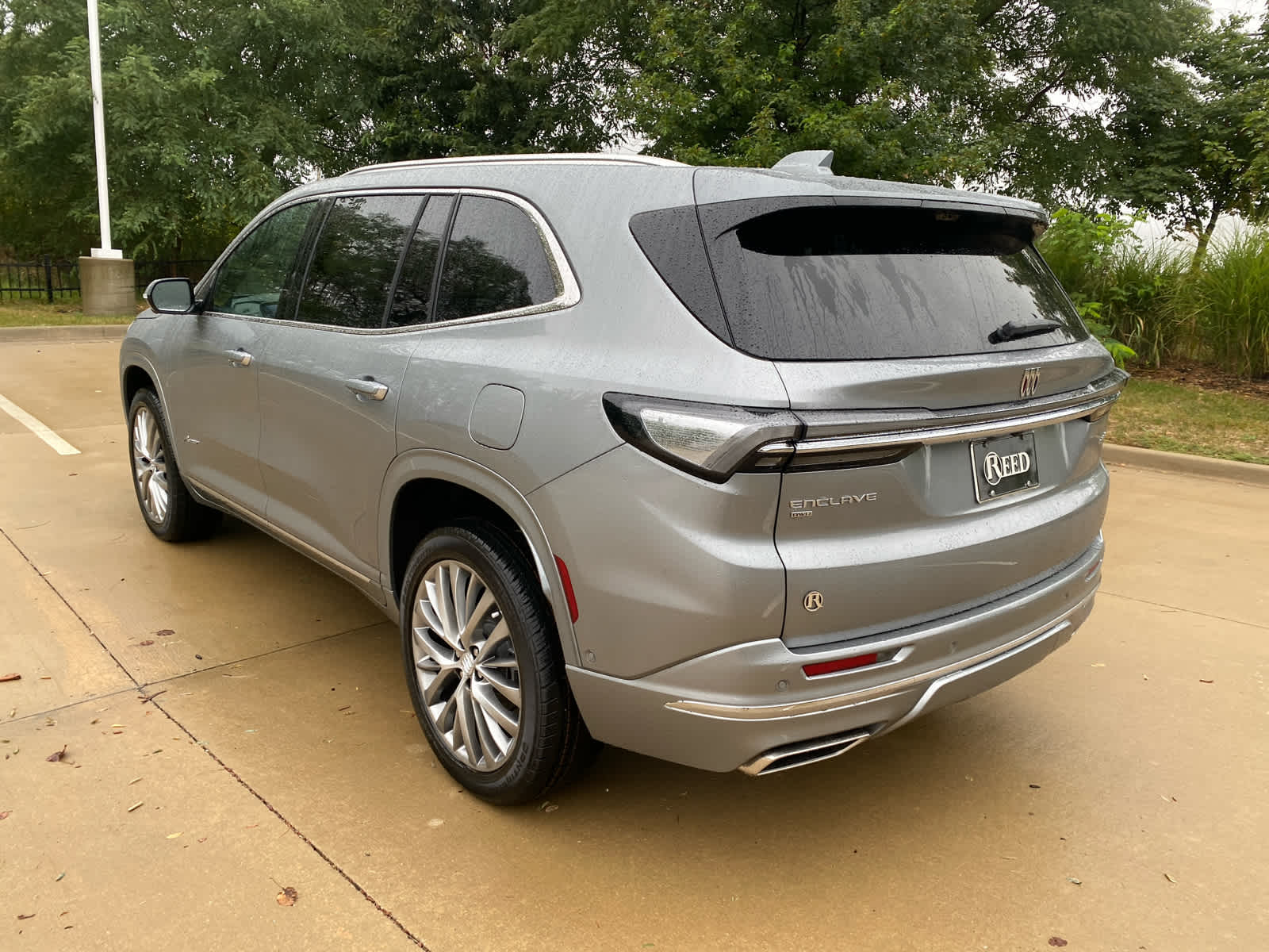 2026 Buick Enclave Avenir photo 8