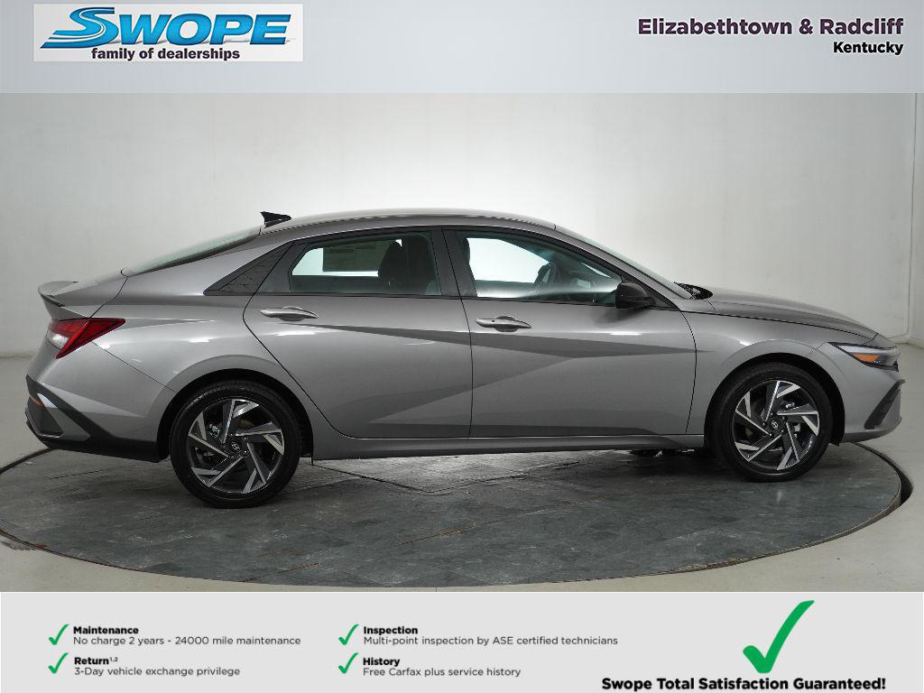 2025 Hyundai Elantra Hybrid SEL Sport photo 2