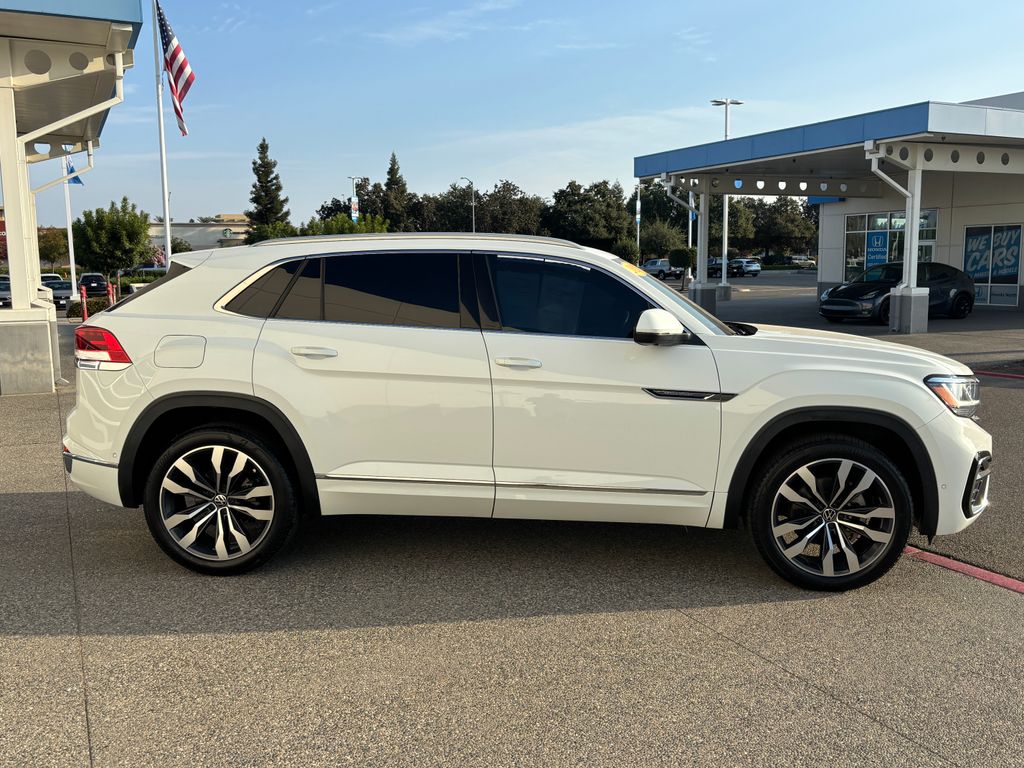 2021 Volkswagen Atlas Cross Sport V6 SEL Premium R-Line photo 4