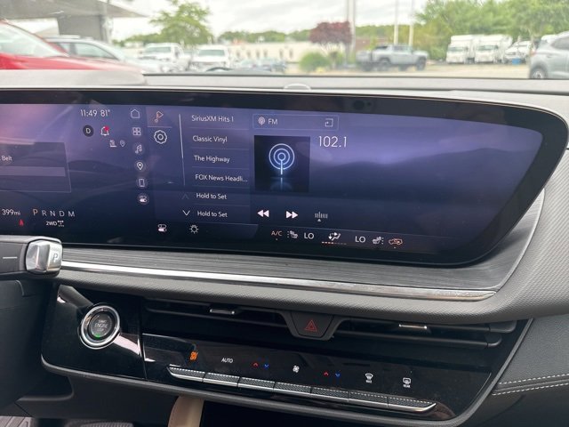 2025 Buick Envision Preferred photo 18