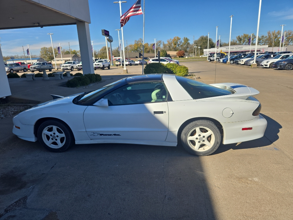 1994 Pontiac Firebird TRANS AM photo 4
