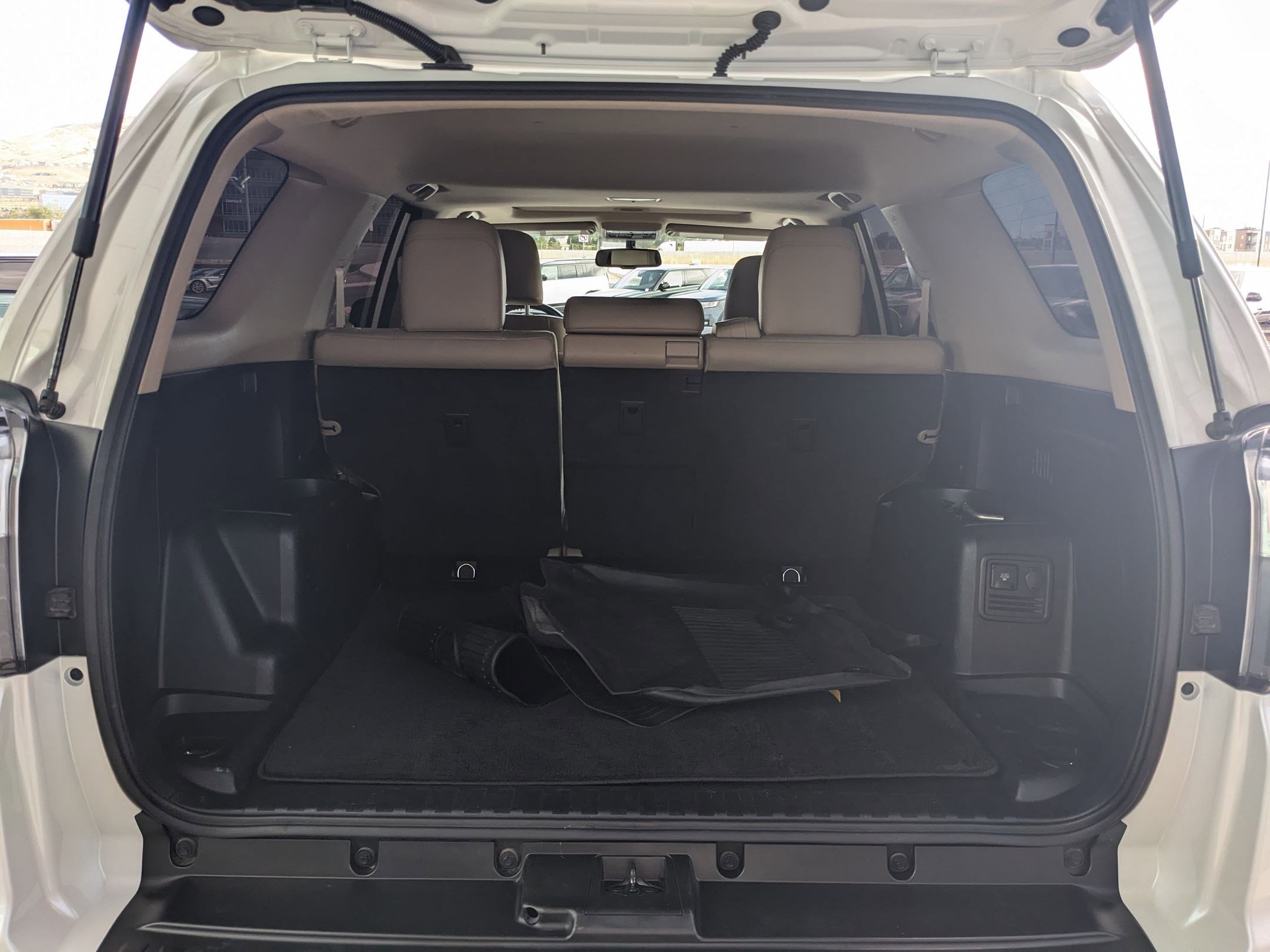 2018 Toyota 4Runner Sport photo 24